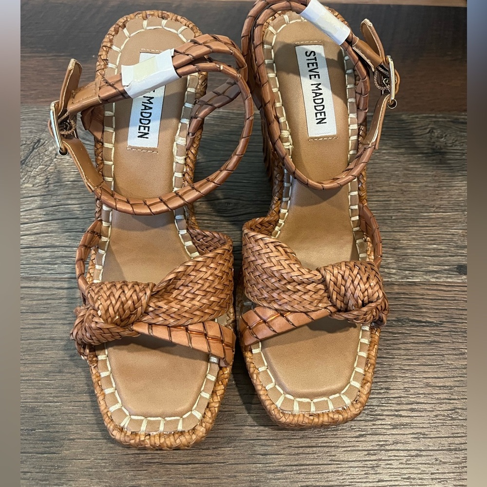 NWOT Steve Madden Women's Malou Heeled Sandal; Size 7